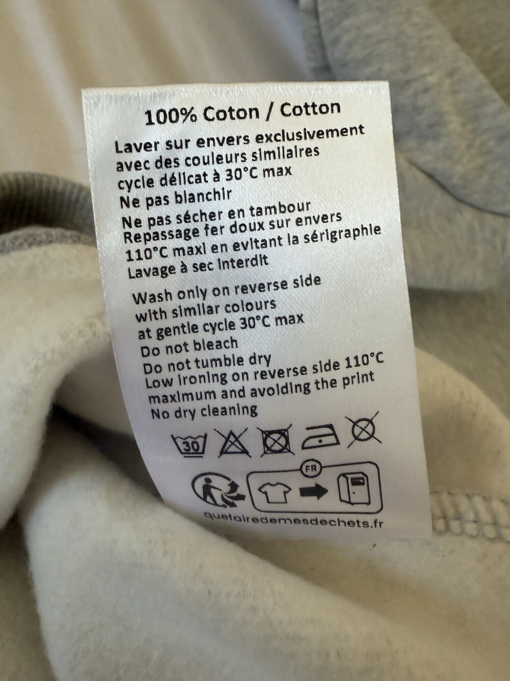 Longchamp x Robert Indiana Unisex Grey Crewneck Sweatshirt Size Small NWOT Rare - Picture 6 of 7